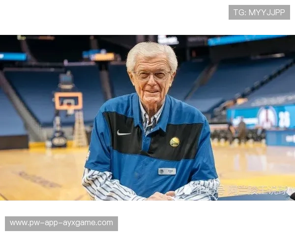 球员自述复出艰辛：训练点滴感动球迷